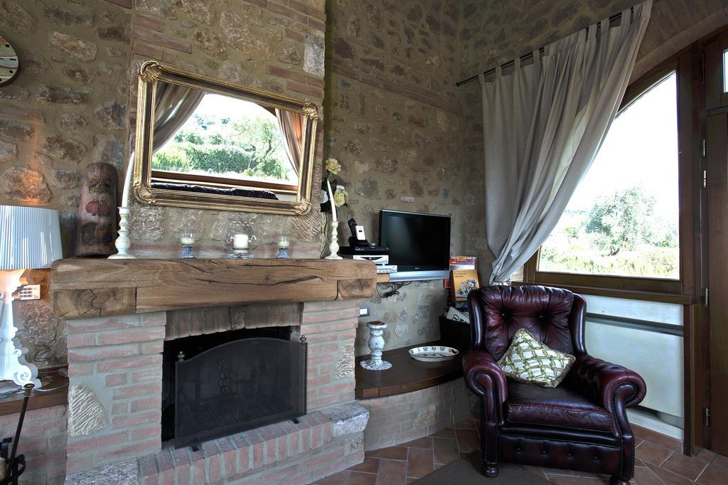 Casa Sandro A Podere Pascianella Villa Castelmuzio Kamer foto
