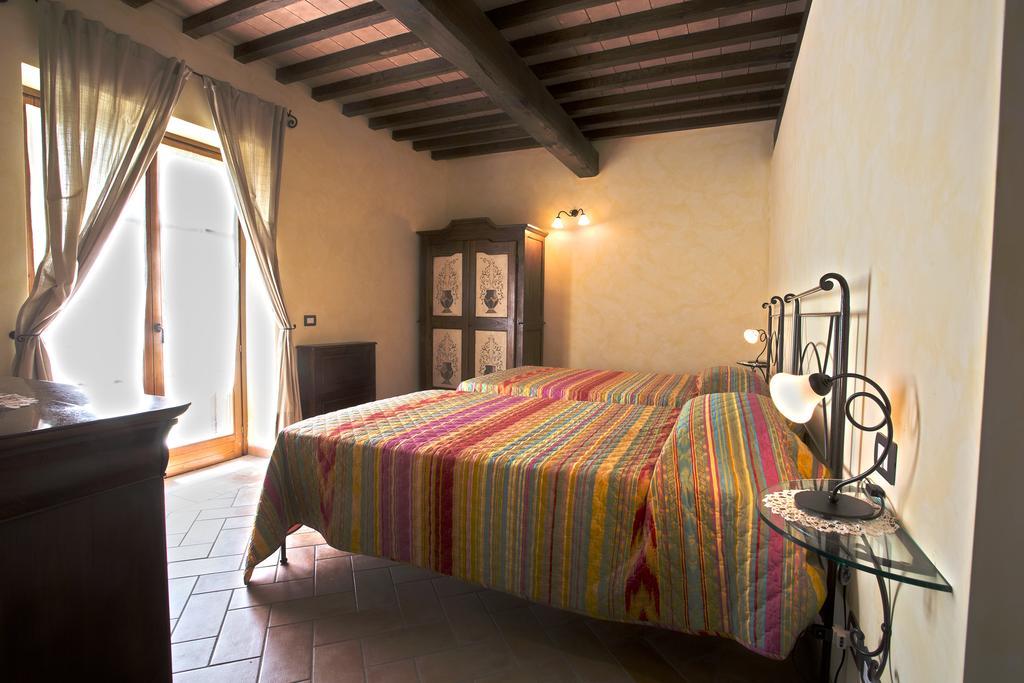 Casa Sandro A Podere Pascianella Villa Castelmuzio Kamer foto